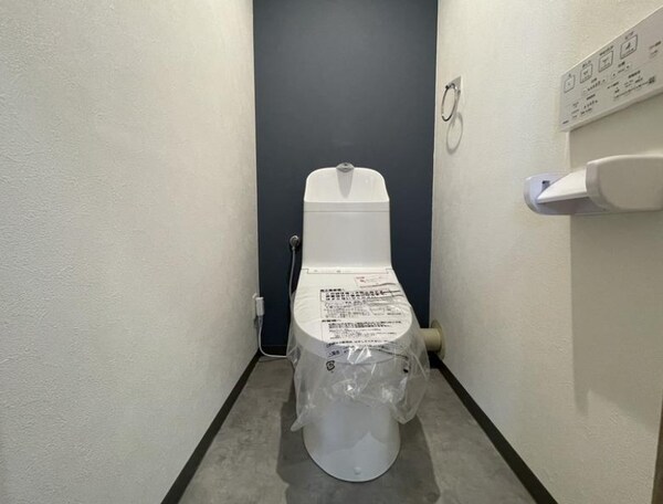 トイレ(コンパクトで使いやすいトイレです)