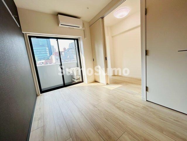 物件内観写真9　(ゆったりとしたリビングです)