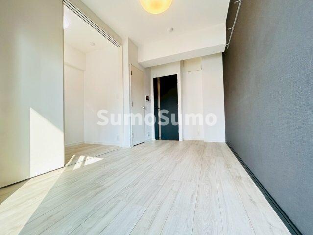 物件内観写真10　(ゆったり過ごせる居間です)