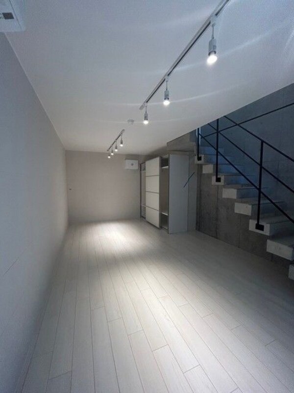 居室( )