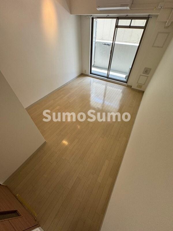 物件内観写真5　(使いやすいリビングです)