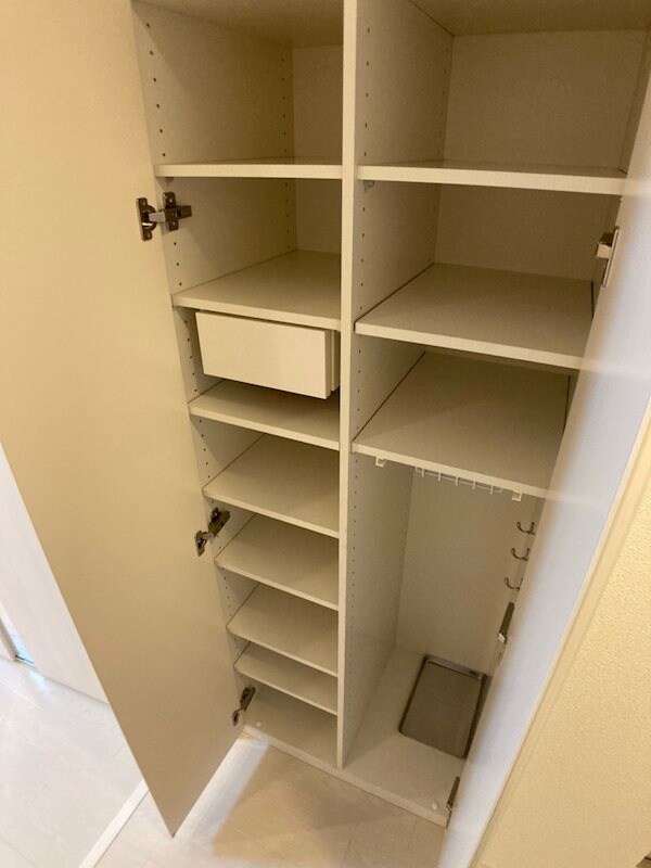 物件内観写真13　(収納があります)