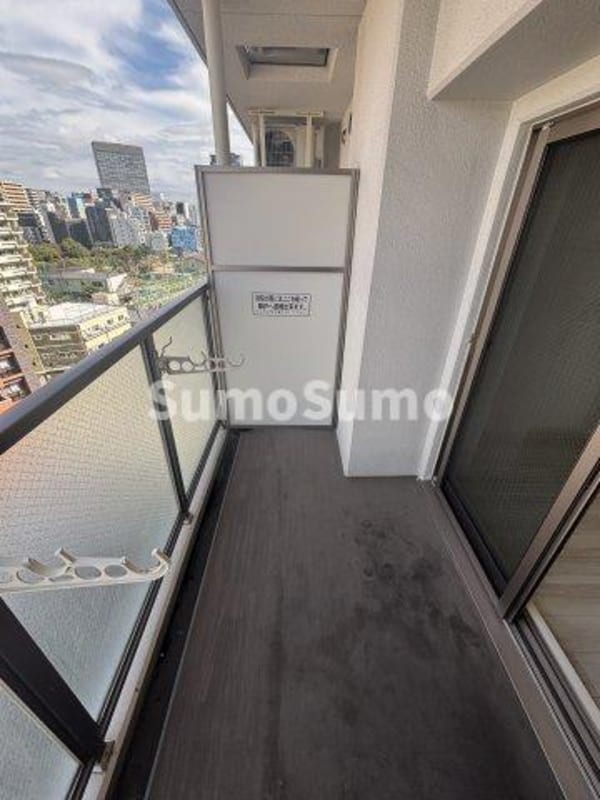 バルコニー(陽当たり良好なバルコニーです)