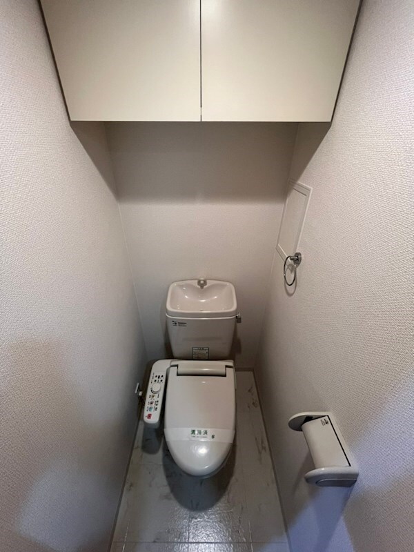 トイレ(清潔感のあるトイレです)