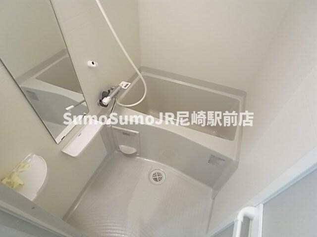 物件内観写真17　(ゆったり過ごせるお風呂です)