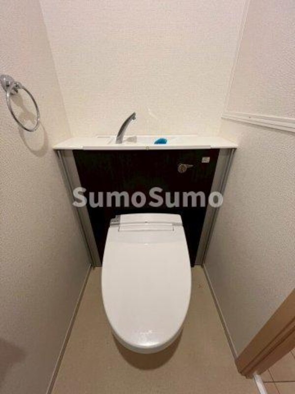 トイレ(ゆったりとした空間のトイレです)