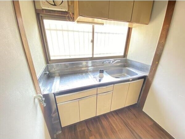 物件内観写真4　(きれいなキッチンです)