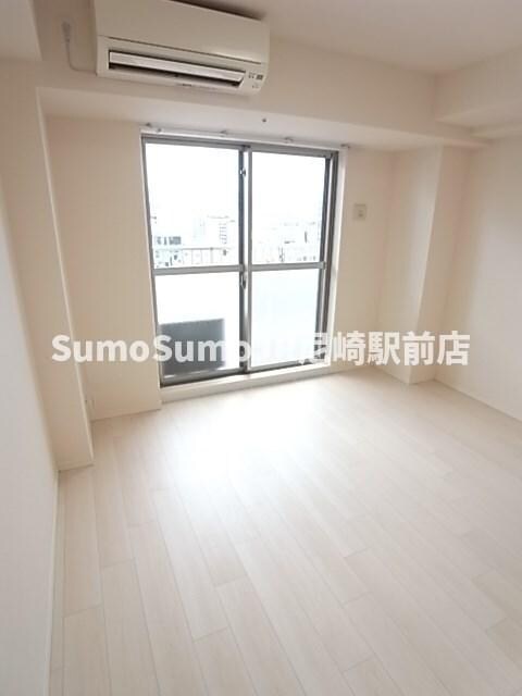 物件内観写真16　(使い勝手のいい寝室です)