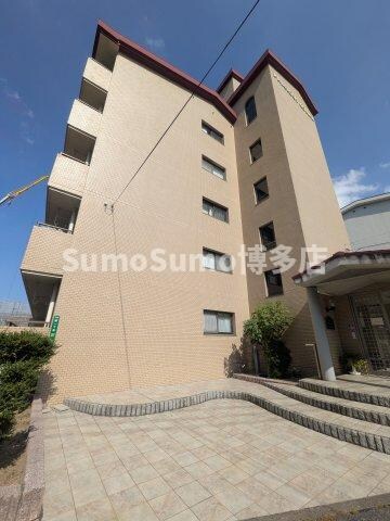 物件外観写真5　(物件の外観です)