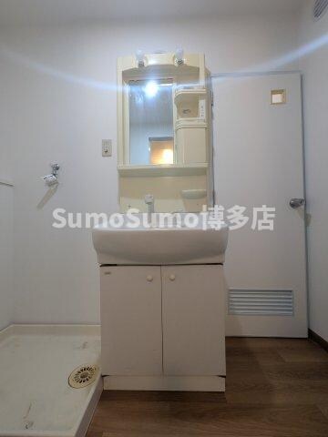 物件内観写真12　(洗面所です)