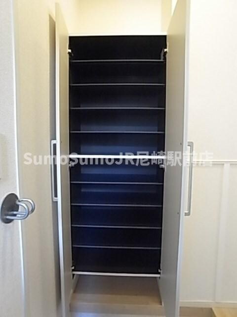 物件内観写真21　(こまごまとしたものを収納できそうですね)