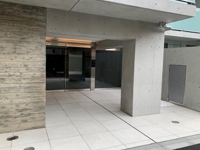 物件外観写真3　( )