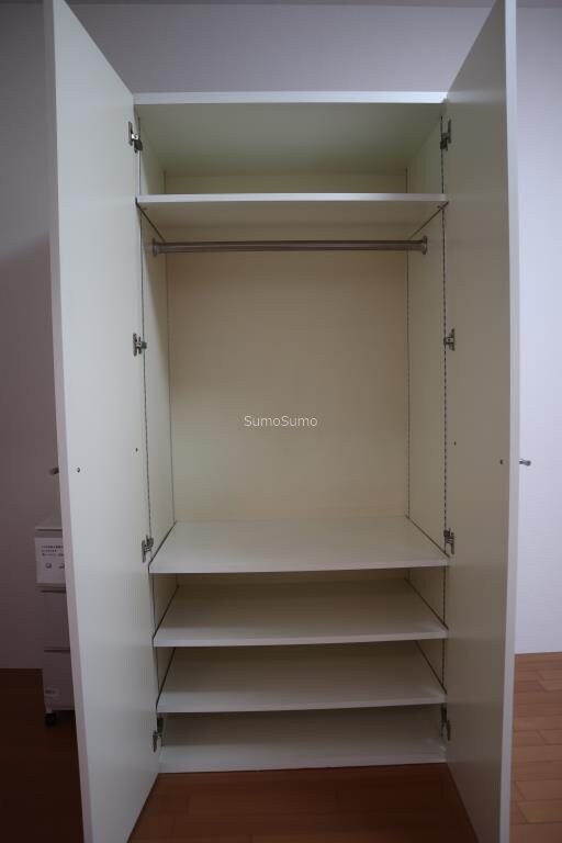 物件内観写真10　(専用の収納スペースです)