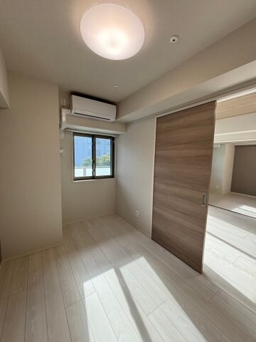 物件内観写真7　(落ち着いて過ごせるお部屋なので、寝室にいかがでしょうか)