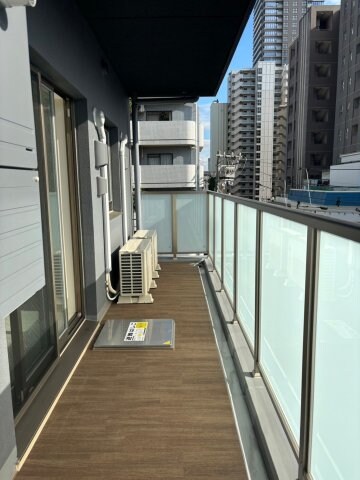 物件内観写真9　(バルコニー付きです)