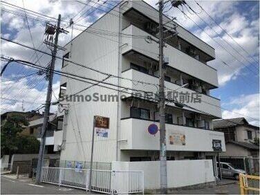 物件外観写真4　(物件の外観です)