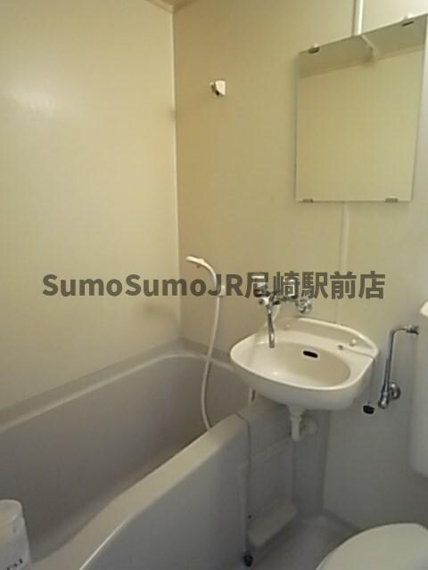 物件内観写真9　(お風呂で日々の疲れを落としましょう)