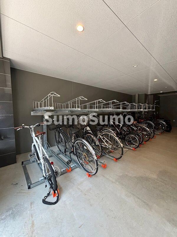 物件外観写真6　(落ち着いた雰囲気の外観です)