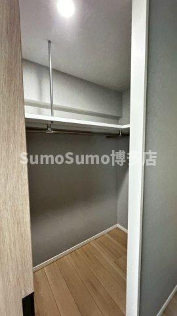 収納(こまごまとしたものを収納できそうですね)