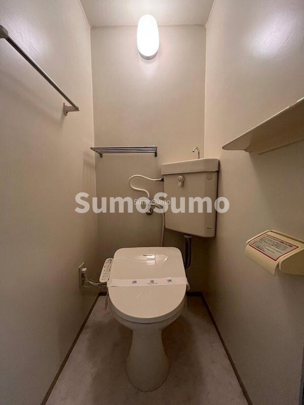 物件内観写真14　(トイレもきれいです)