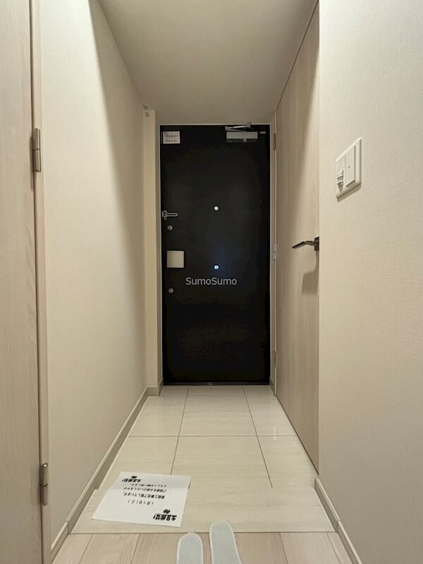 物件内観写真4　(きれいな玄関です)