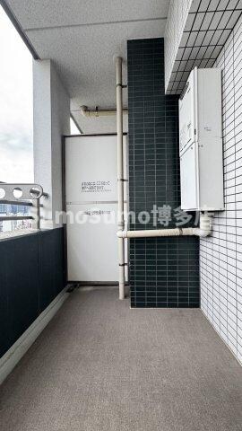 物件内観写真12　(落ち着いた時間を過ごせるバルコニーです)