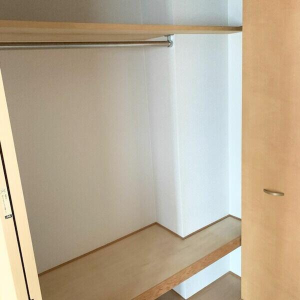 物件内観写真4　( )