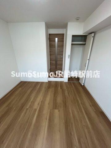 物件内観写真9　(使いやすいリビングです)