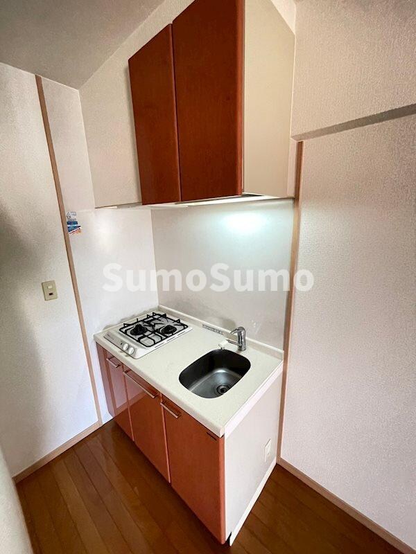 物件内観写真6　(キッチンでお料理をお楽しみください)