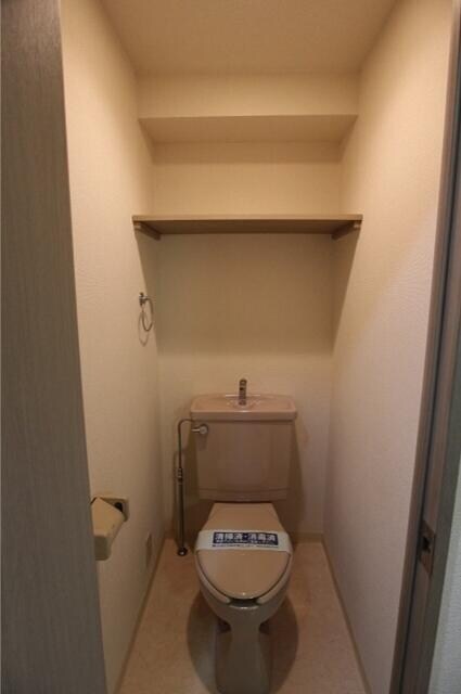 物件内観写真6　( )