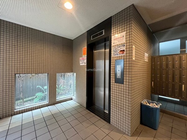 ロビー・ラウンジ