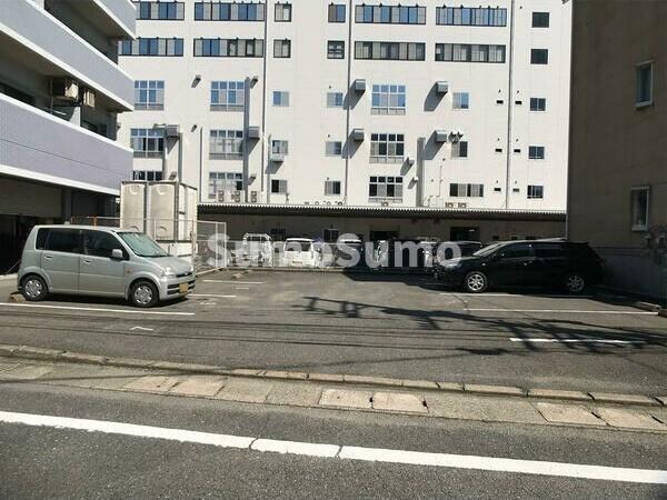 駐車場(駐車場完備です)