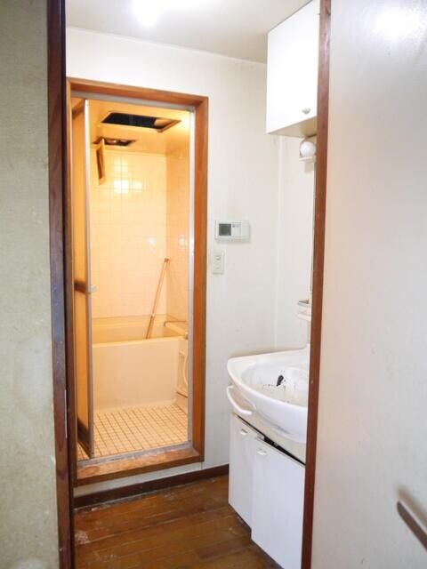 物件内観写真13　(リフォーム前となります。リフ… )