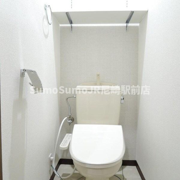 トイレ(シンプルで使いやすいトイレです)