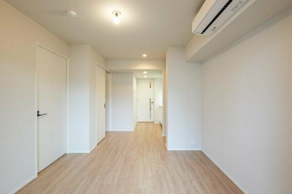 居室( )