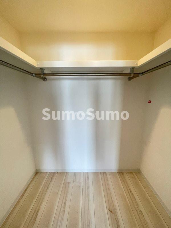 物件内観写真14　(専用の収納スペースです)