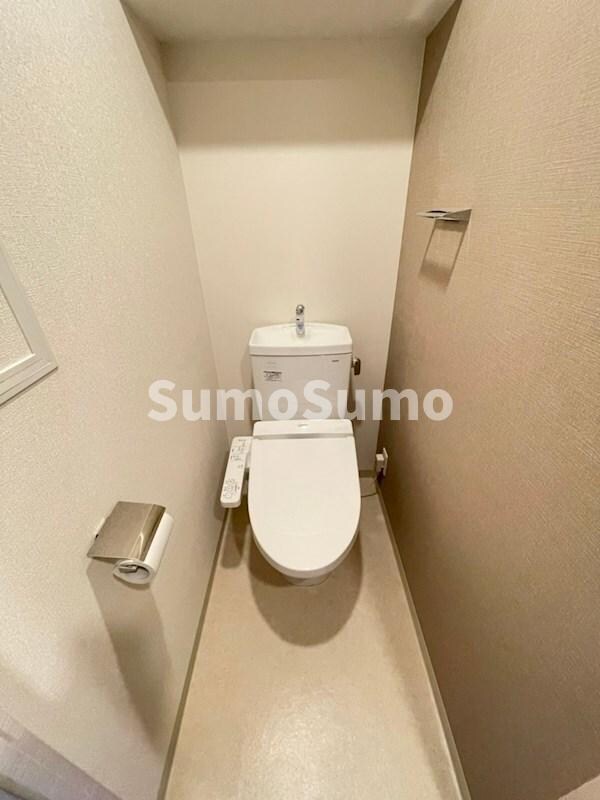トイレ(コンパクトで使いやすいトイレです)