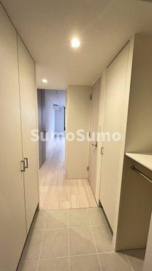 玄関(ゆったりとした玄関です)