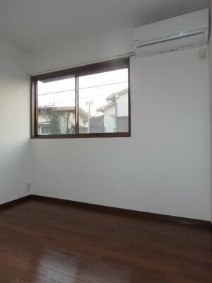 物件内観写真2　( )