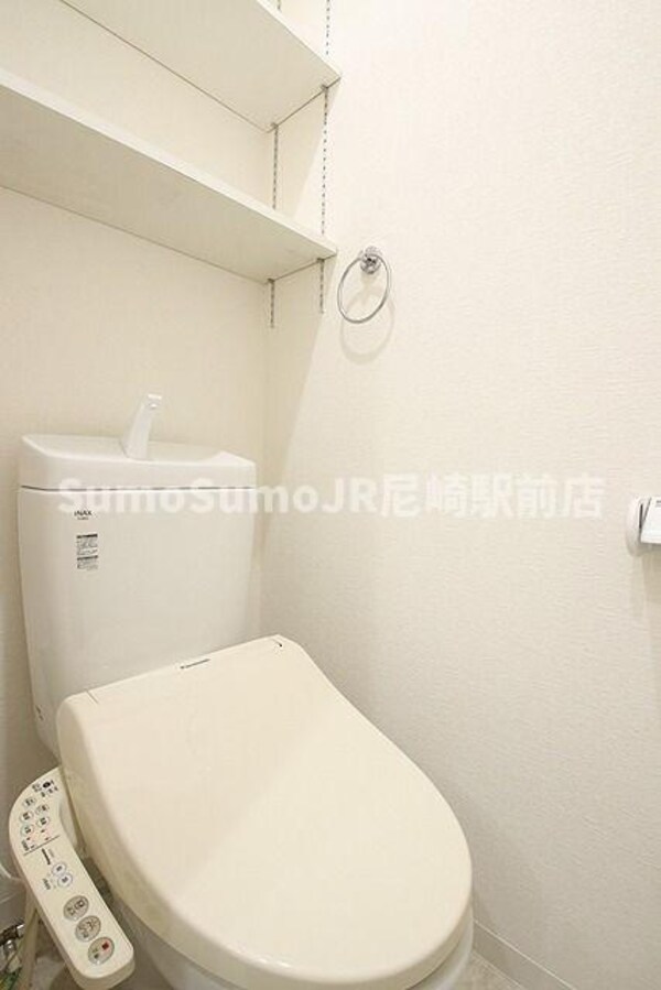トイレ(ゆったりとした空間のトイレです)
