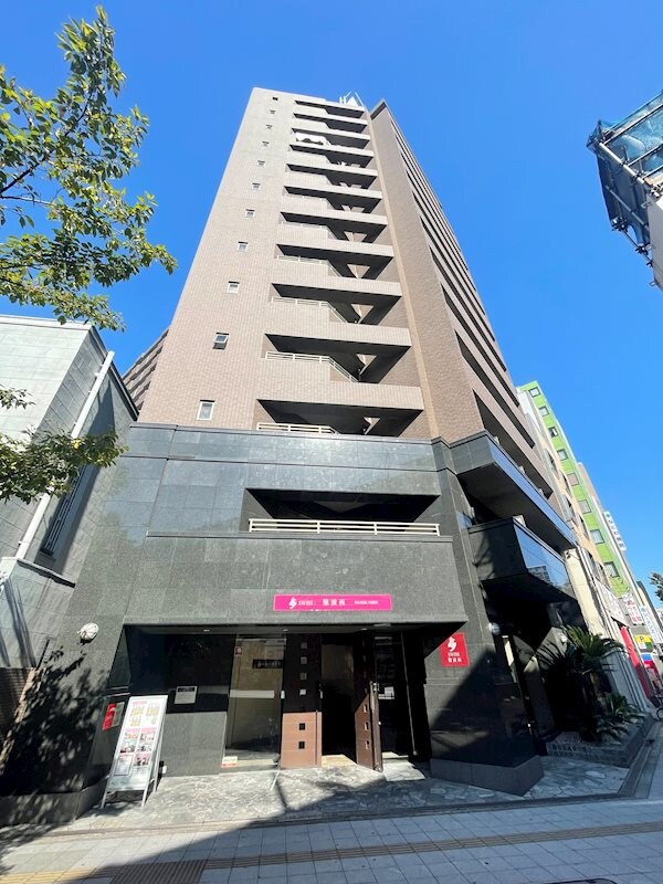 物件外観写真1　(外観もきれいです)