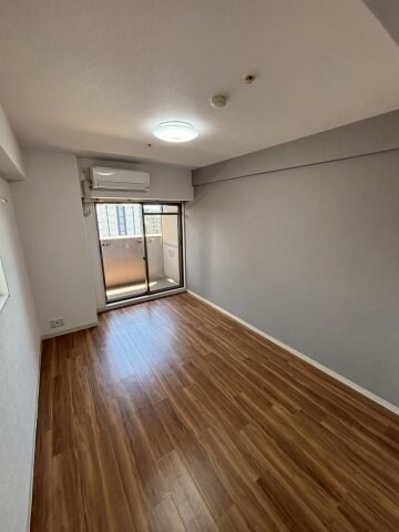 物件内観写真6　(ゆったり過ごせるリビングです)