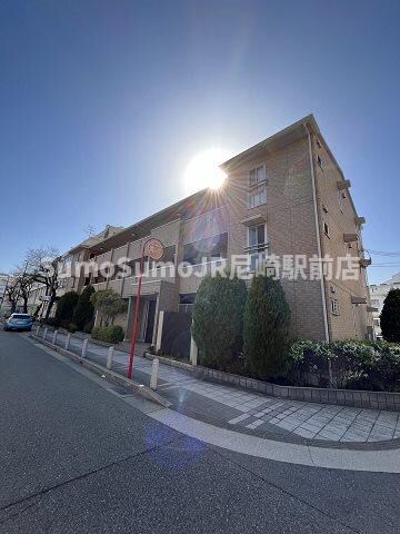 物件外観写真1　(外観も気になるポイント)