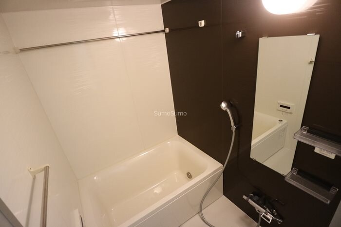 物件内観写真9　(お風呂です)