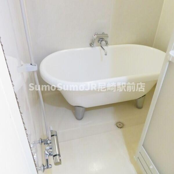 物件内観写真9　(ゆったり過ごせるお風呂です)