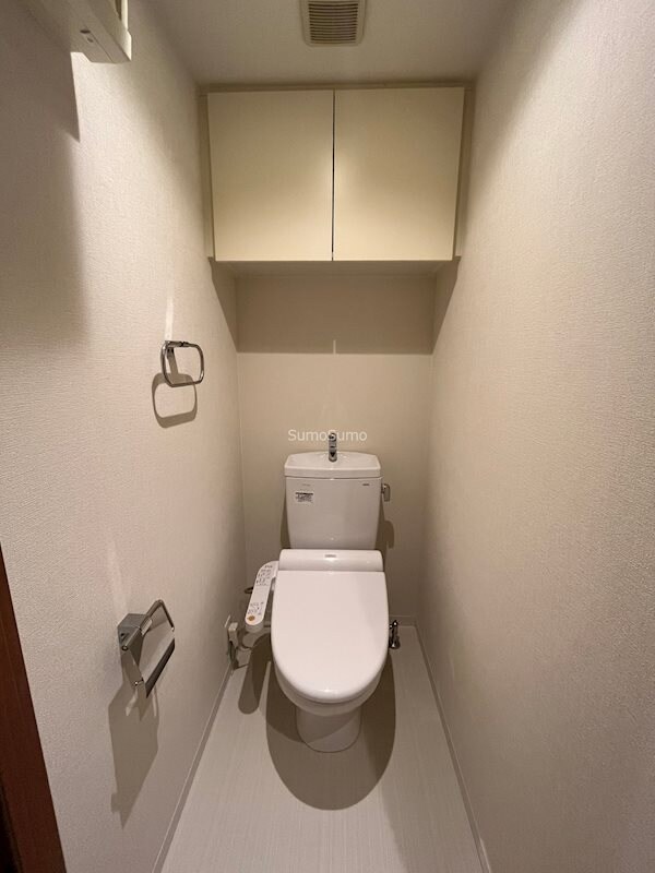 トイレ(ゆったりとした空間のトイレです)