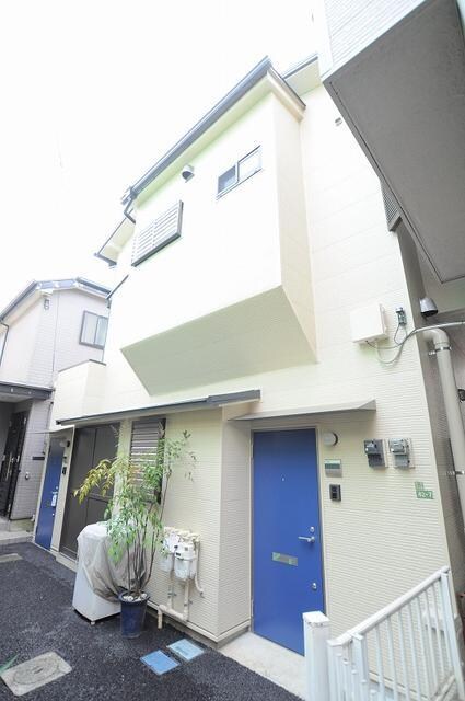 物件外観写真2　( )