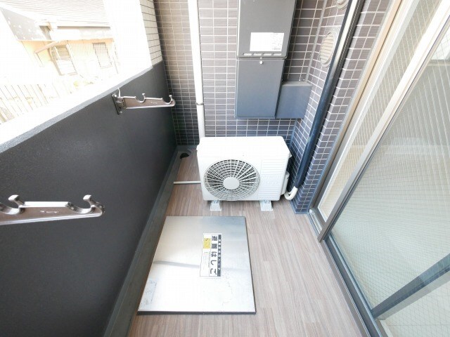 物件内観写真9　(陽当たり良好なバルコニーです)