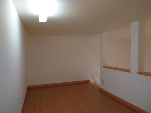 物件内観写真14　( )