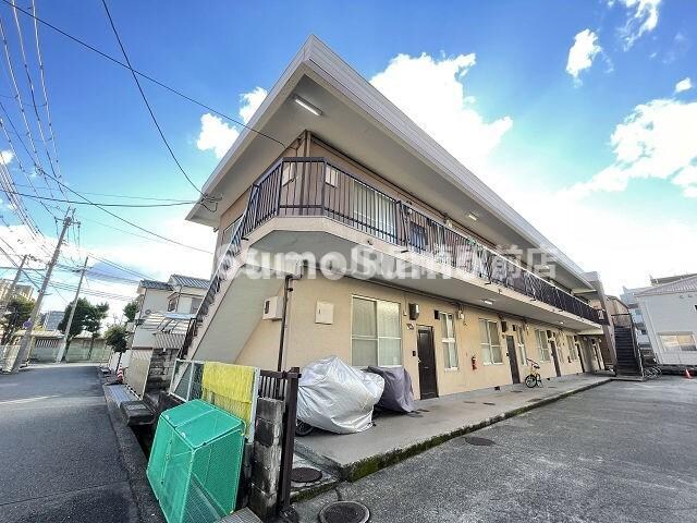 物件外観写真2　(外観もきれいです)